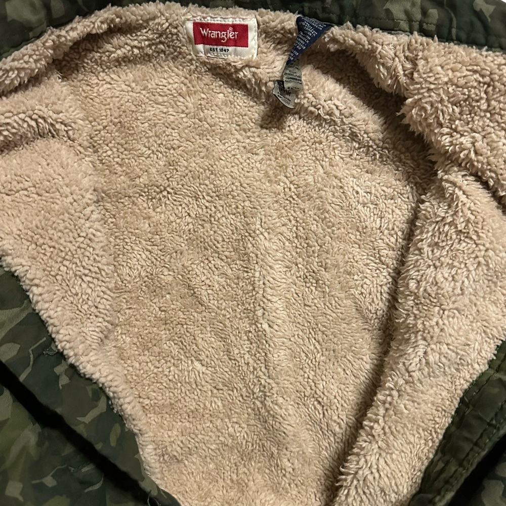 Wrangler Jacket - Picture 3 of 4